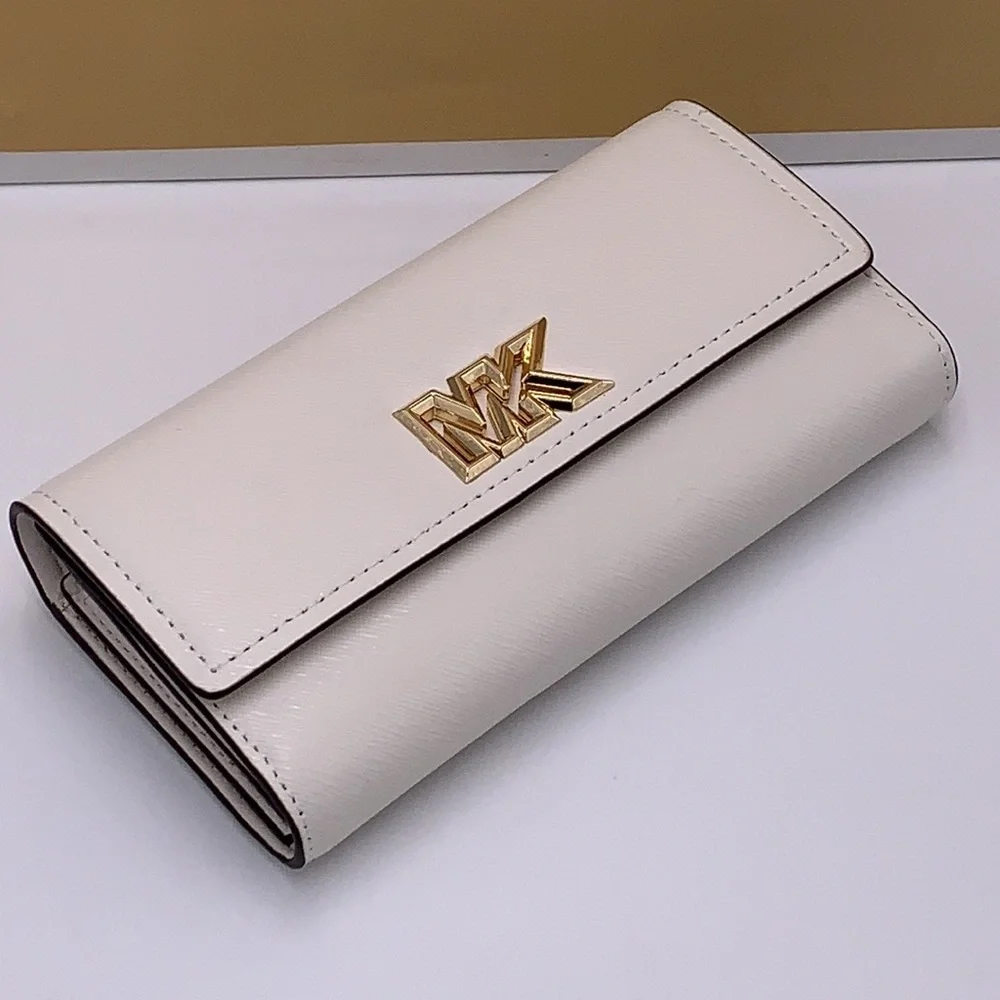 Brand New with Tag Michael Kors Large Mimi Bifold Wallet Color: Optic White